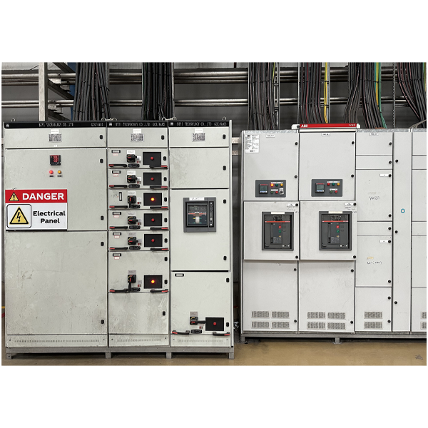 Modular drawer-type LVSG power distribution cabinet with multi-function meters